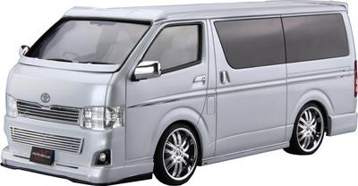 Aoshima Bunka Kyozaisha The Tuned Car Series Toyota Silk Blaze TRH200V Hiace VerIII 1/24 No.28 '10
