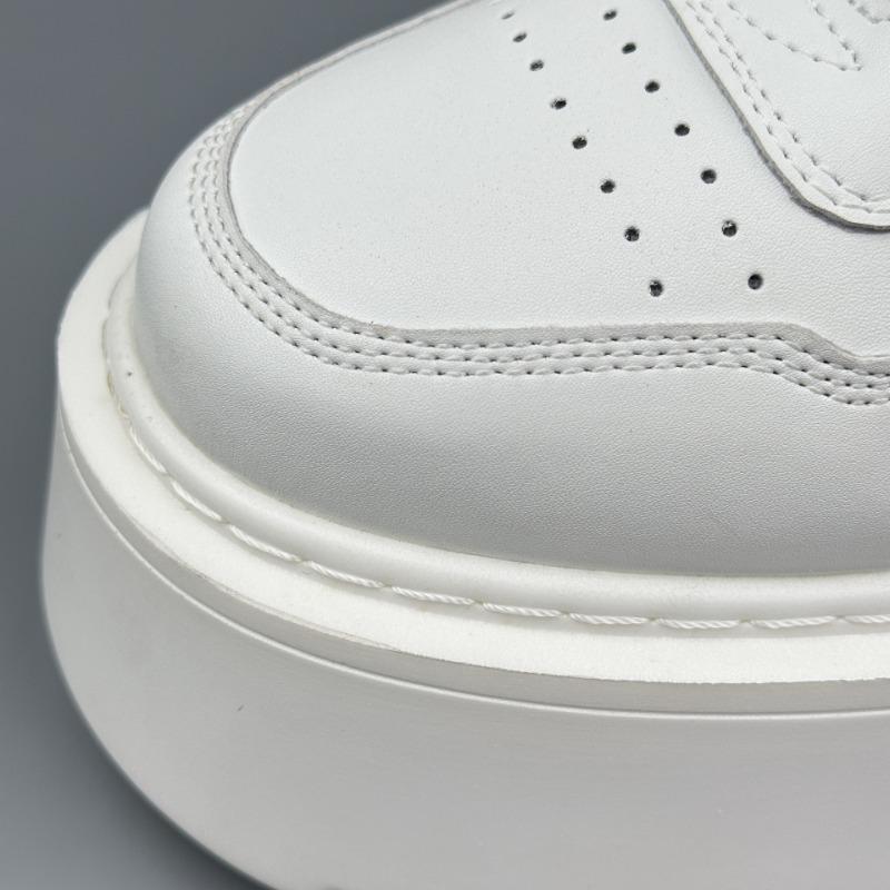 Fashion Men's Platform Sneakers Luxury Leather Casual Shoes Thick Soled Height Increasing Shoe Punk Style Skateboard Shoes for Men Tenis