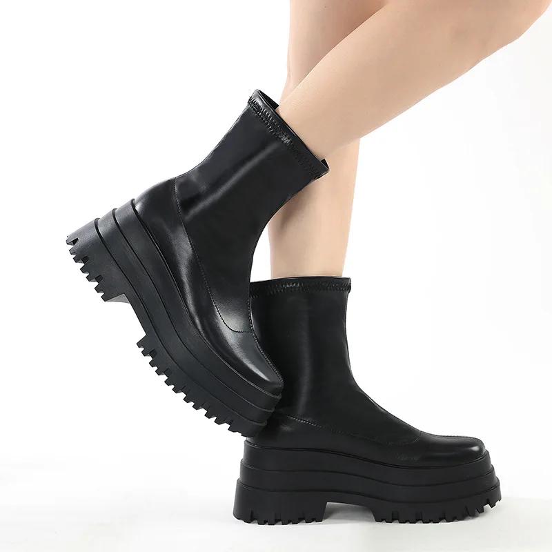 Fashion New Sexy Chain Women Leather Autumn Boots Block Heel Gothic Black Punk Style Platform Shoes Female Footwear High Quality