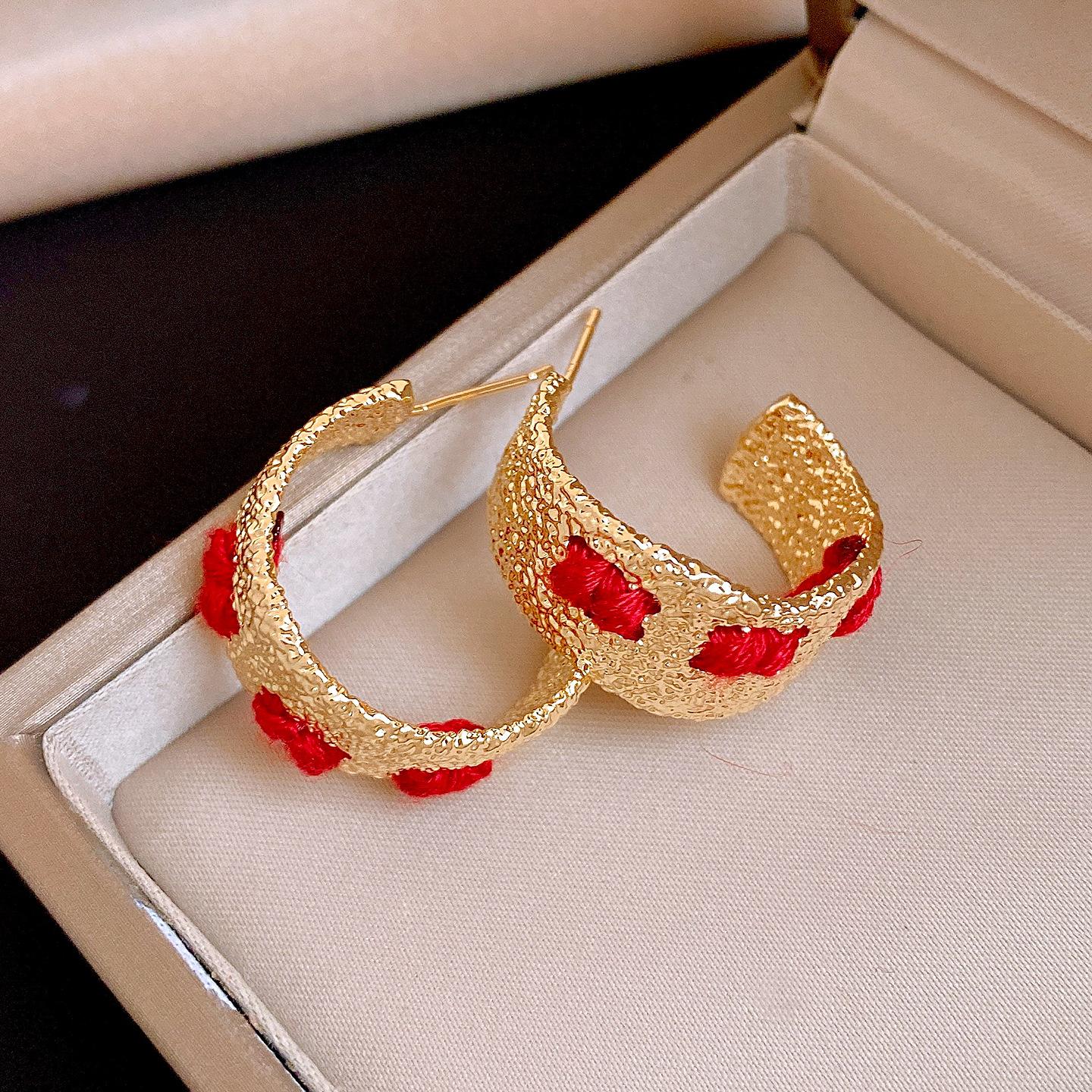 Silver needle bohemian wool geometric C-shaped stud earrings niche earrings European and American retro temperament earrings women