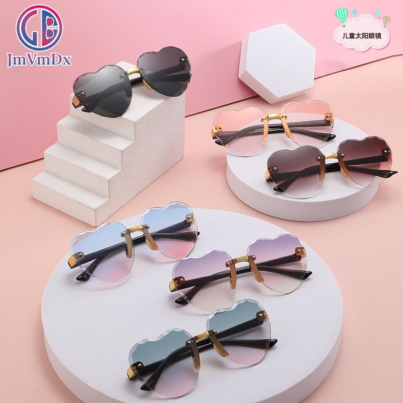 Heart Shaped Kids Sunglasses Photochromic Fashion Small for Girls