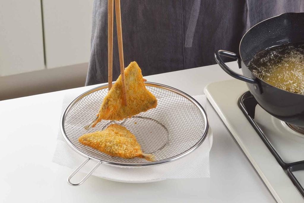 Yoshikawa Life Style Stainless Steel Flat Colander 22cm SJ3600