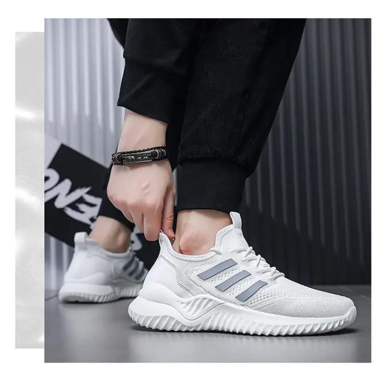 Summer New Fashion Flying Woven Shoes Sneakers Men's Mesh Running Shoes Breathable Lightweight Sneakers for Gym