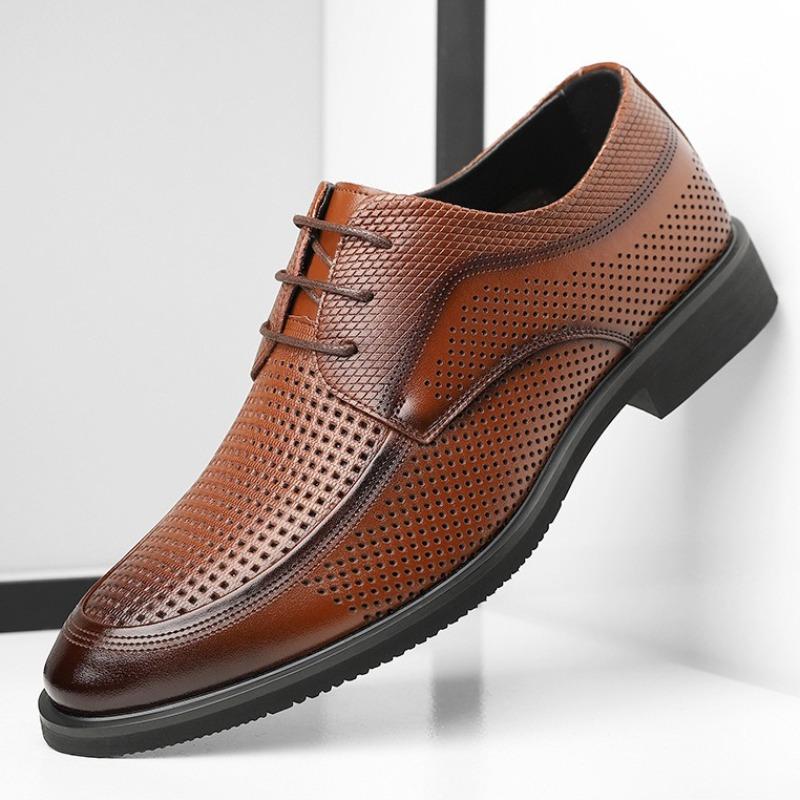 2025New Shoes for Men Summer Breathable Hollow Out Shoe Fashion Business Dress Shoes Luxury Casual Leather Shoes for Men Loafers
