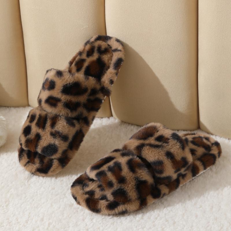 Women's Home Slippers Plush and Non-Slip Comfortable Casual Slipper