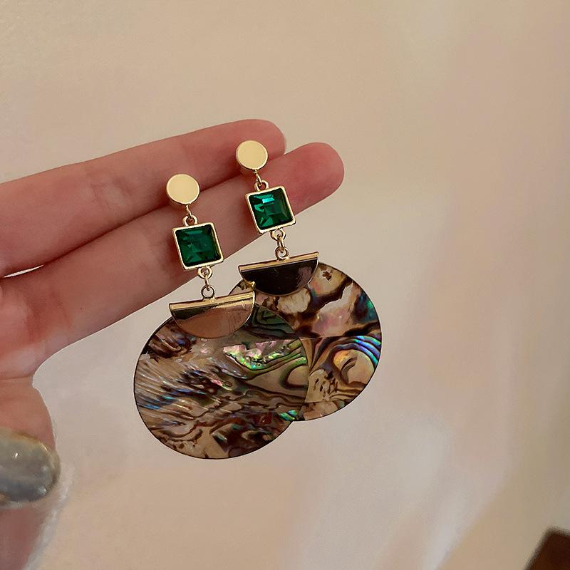

Green Zircon Shell Drop Earrings for Women Mom Retro Emerald Exaggerated Round Birthday Party Luxury Aesthetics Jewelry Gifts
