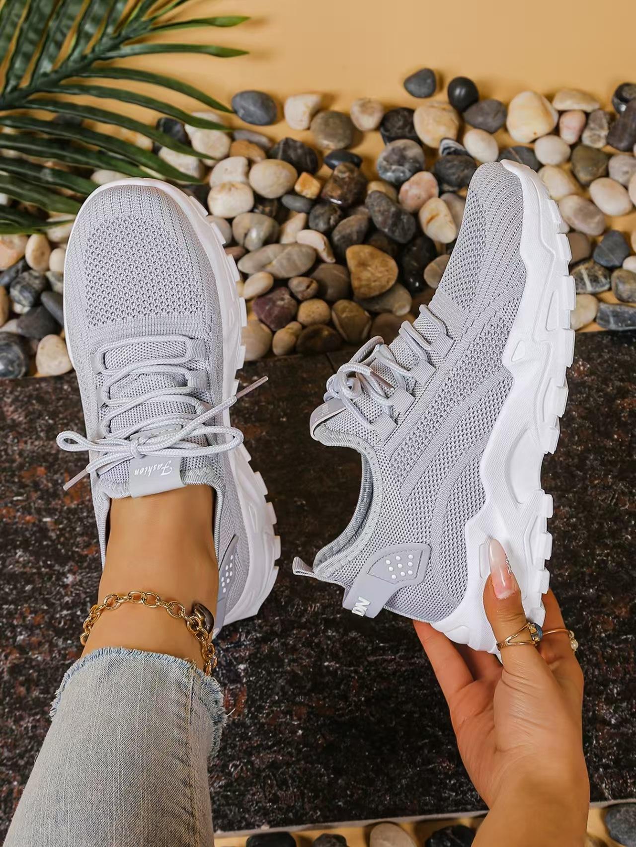 

Обувь женская летняя женская обувь универсальная спортивная сетка одинарная обувь женская обувь летящая тканая сетка модная и дышащая 43 серый