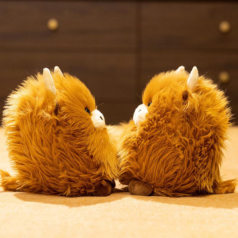 Adorable Highland Cattle Plush Doll - Round Cushion, Cartoon Ornament, Perfect Children's Birthday Gift.