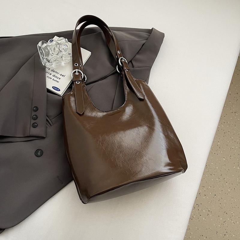 Luxusní retro jednoduchá lesklá velkokapacitní taška přes rameno pro ženy, kabelka přes jedno rameno