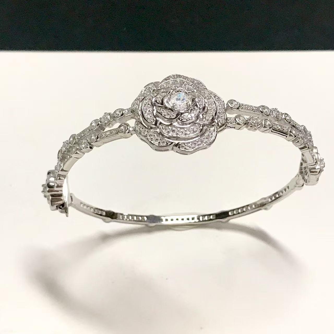 

S925 Silver Camellia Bracelet: Double-Layer Exquisite Diamond Flower Bangle for Women’s Luxury Fashion. S925 Silver