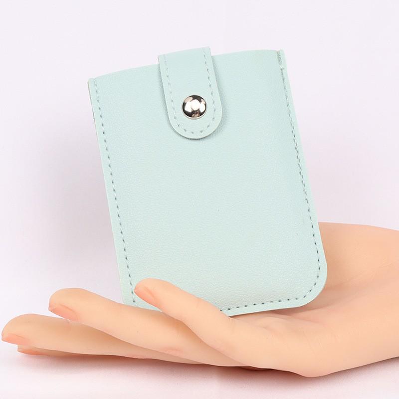 

Компактний тримач для карток для жінок – легкий, що штабелюється, великої місткості з кількома слотами для посвідчень особи та водійських прав блакить