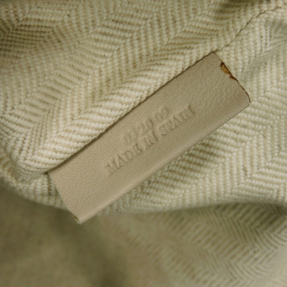 Used Easter Island Drawstring Pouch (C822057X05) with 7922 Logo Multicolor Calfskin Drawstring Pouch (12695) by Ken