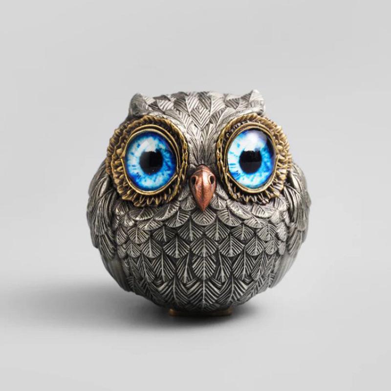 

Adorable Christmas Owl Resin Ornament - Small Desktop Decor Ideal Xmas Gift for Home M