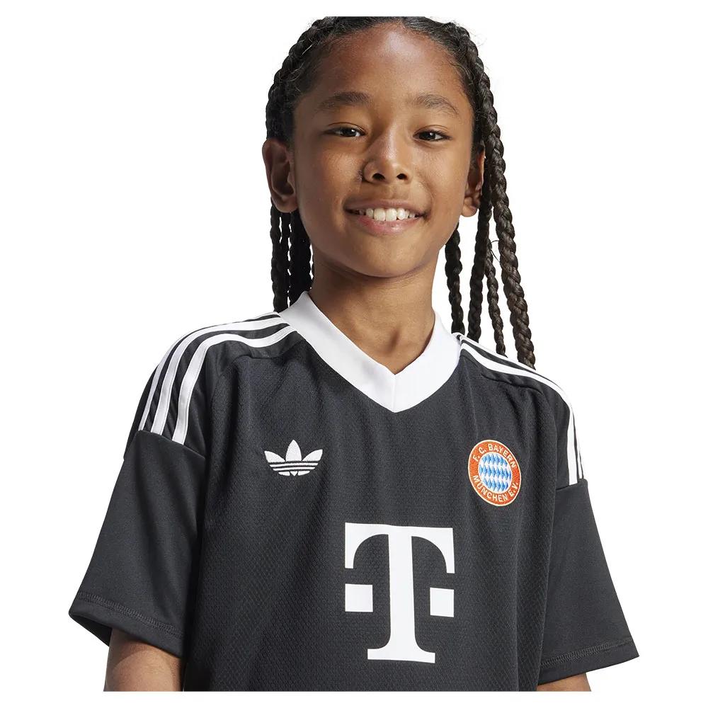 Adidas FC Bayern Munich 24/25 Goalkeeper Third Soccer Training Jersey Black