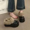 Thick-soled Velvet Warm Woman, Wearing Fluffy Cotton Shoes In Winter and Leather Snow Boots On One Foot