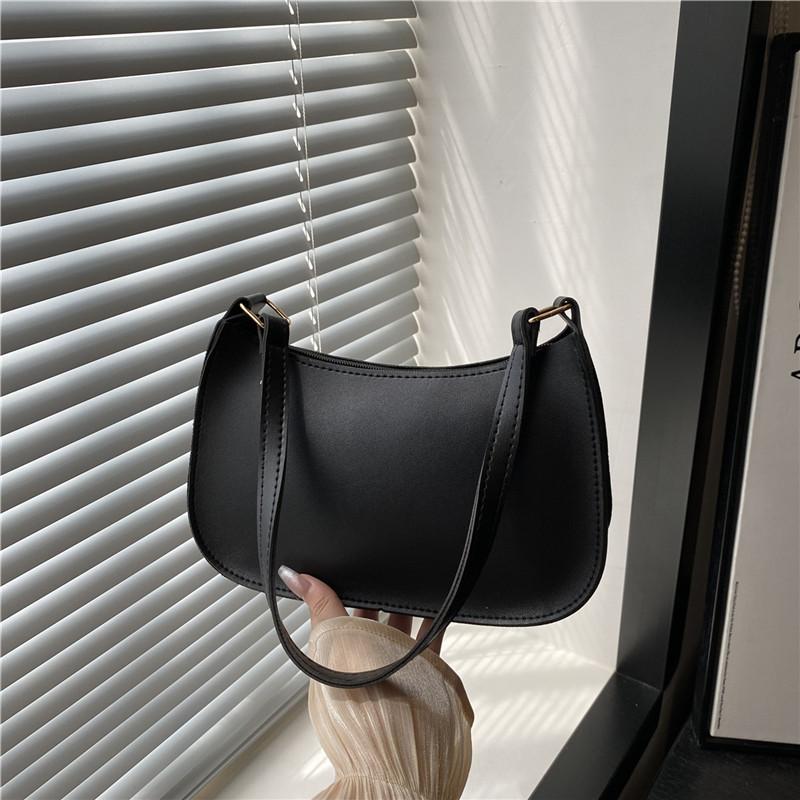 

Solid color simple small square bag women s new high-end underarm shoulder bag underarm bag чёрный