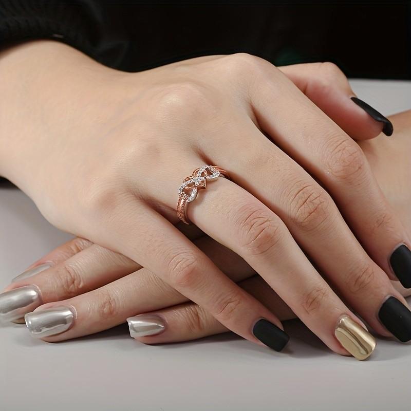 Bague élégante bicolore or rose cœur croix pour jeunes femmes à la mode