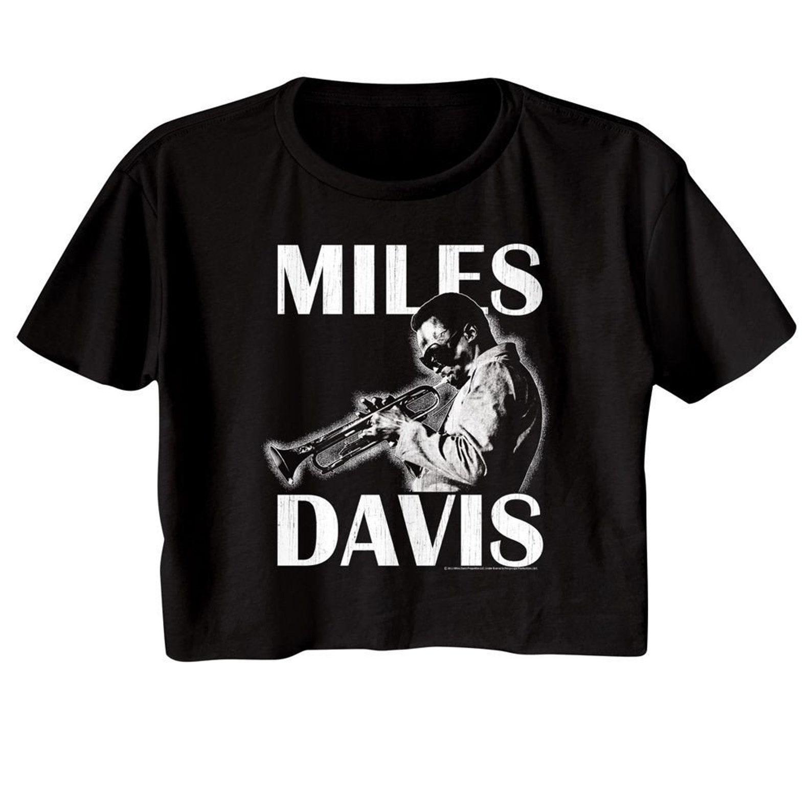 Miles Davis Playing The Trumpet Black Women s Festival Cali Crop T-Shirt S