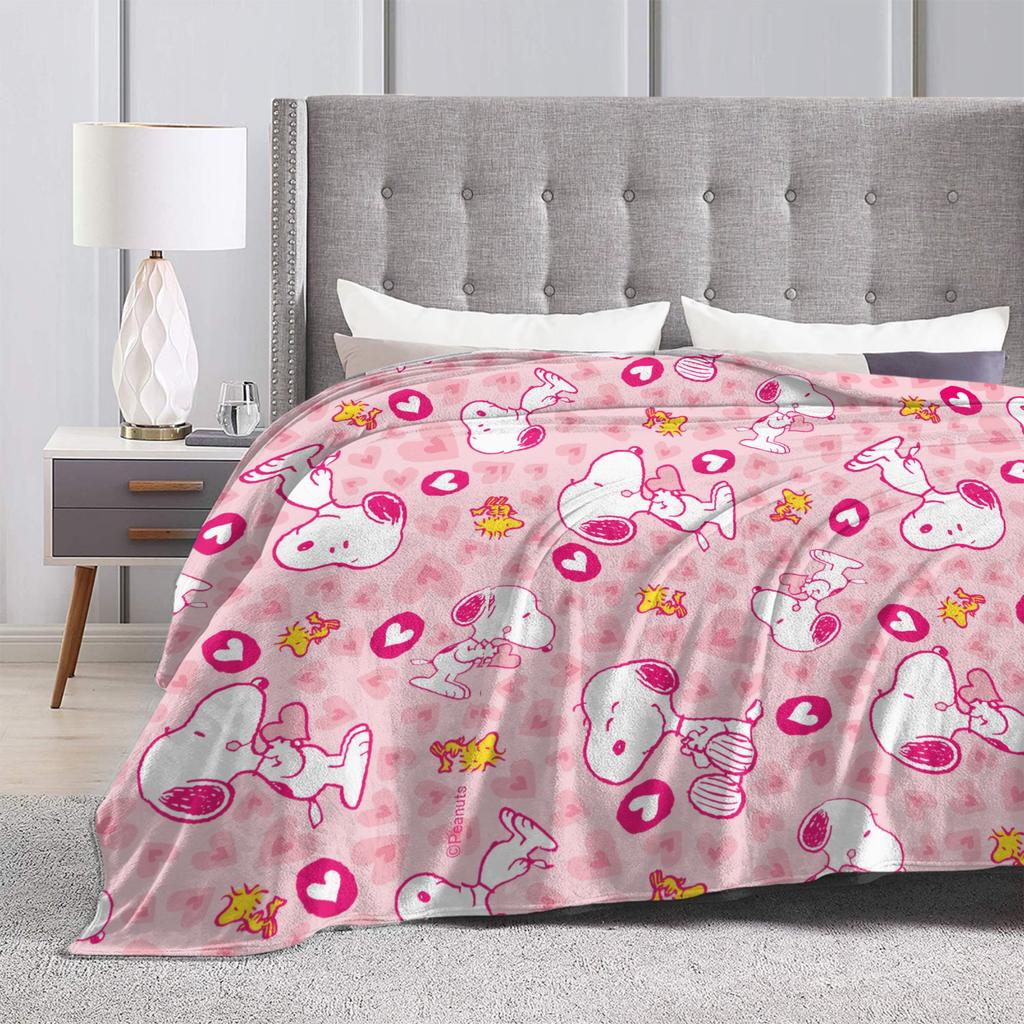 Snoopys & Woodstock Pink Hearts Pattern Blanket Flannel Funny Warm Throw Blankets for Coverlet Decoration,