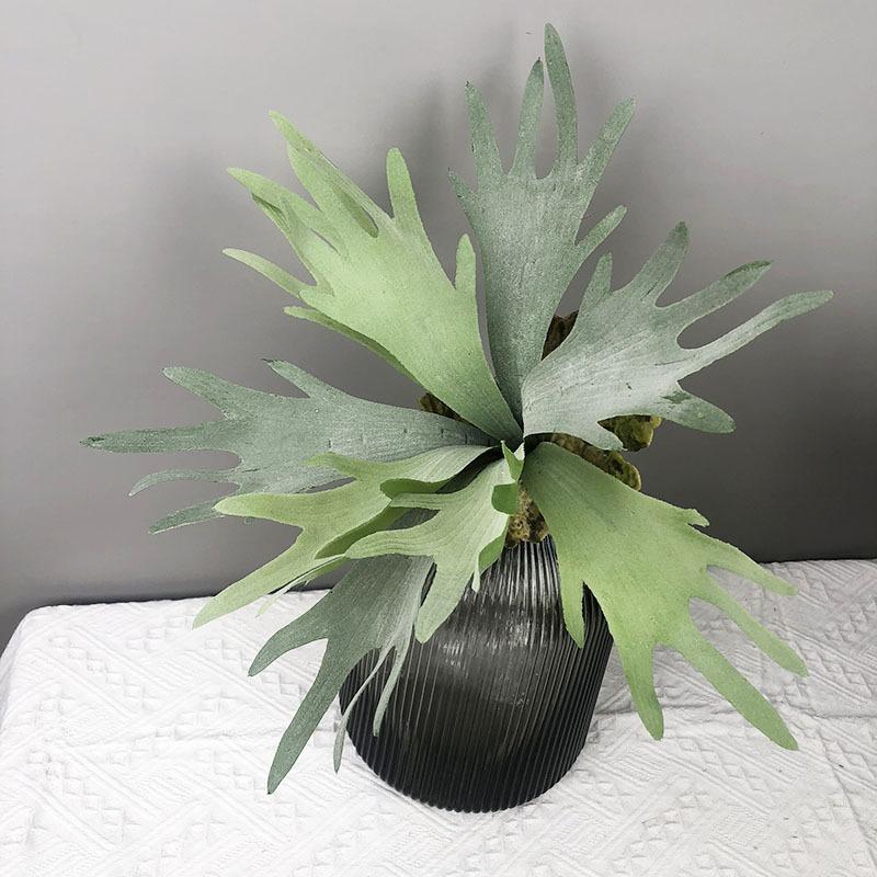 1PC Fake Plants Vertical Wall Accents Artificial Greenery For Floral Arrangements Simulated Deer Antlers & Euphorbia Modern