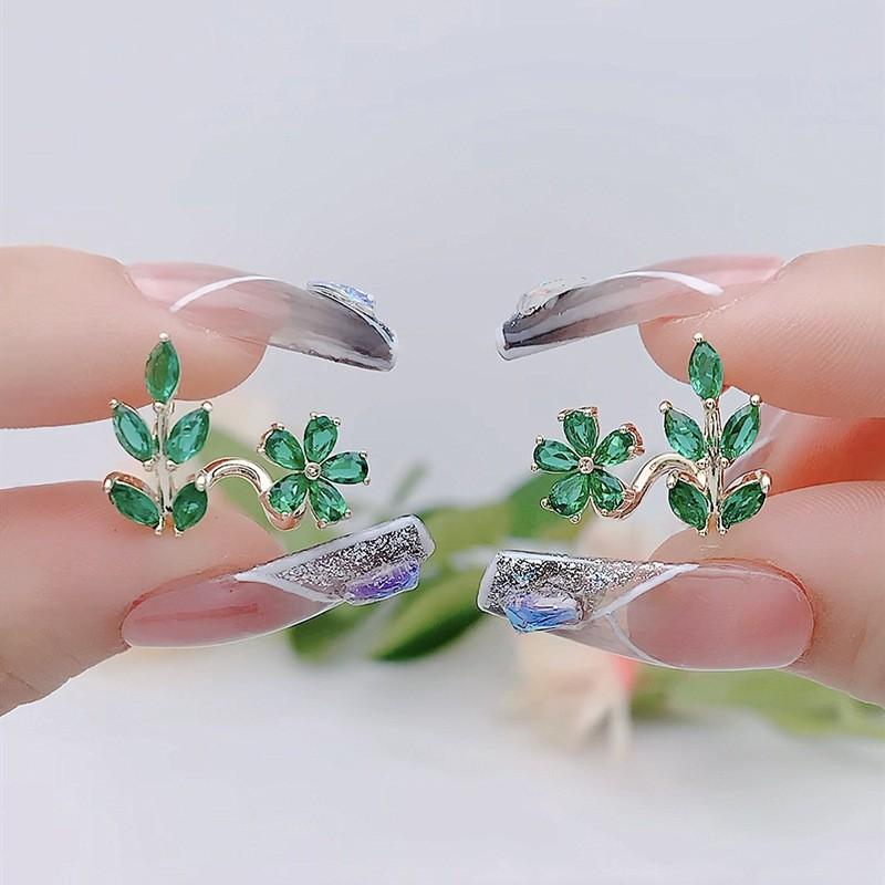 925 Silver Needle Green Flower Earrings For Women Korean Fashion Jewelry Trending Luxury Zircon Leaf Women's Stud Earrings