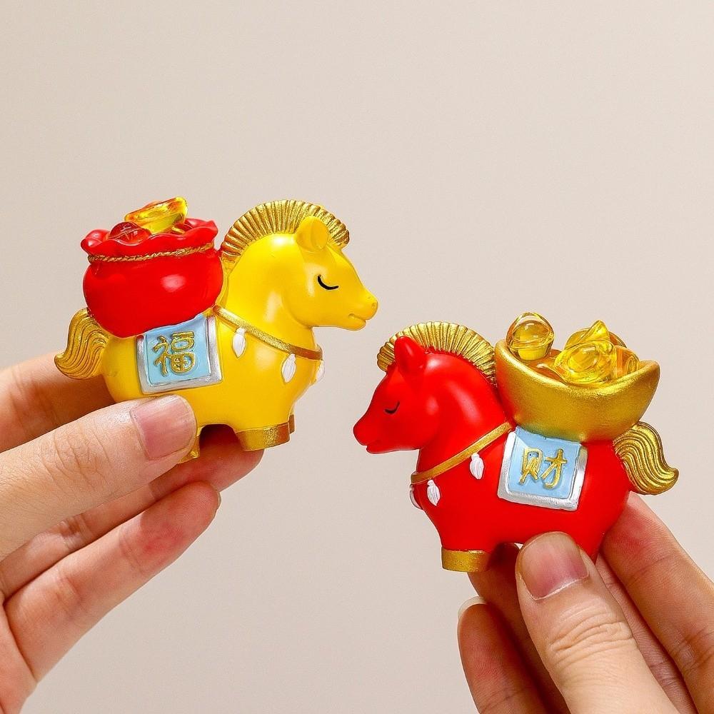 Lucky Charm Creative Horse Figurine Cute Resin Fortune Zodiac Horse New Year Mascot Can Have Change Luck Lucky Bag Ingot Party