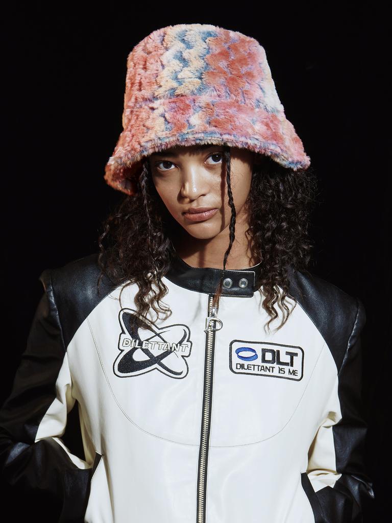 DILETTANTISME Pink Muhly Fur Bucket Hat