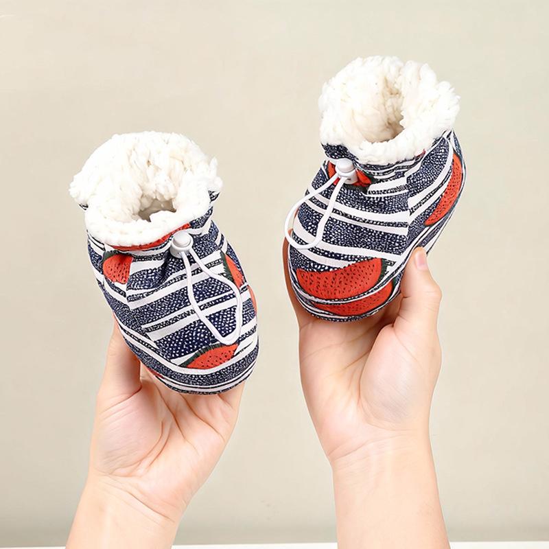 Non-Slip Fleece Baby Shoes for 0-1 Year Old Boys & Girls, Pre-Walking Foot Covers, 6-12 Months