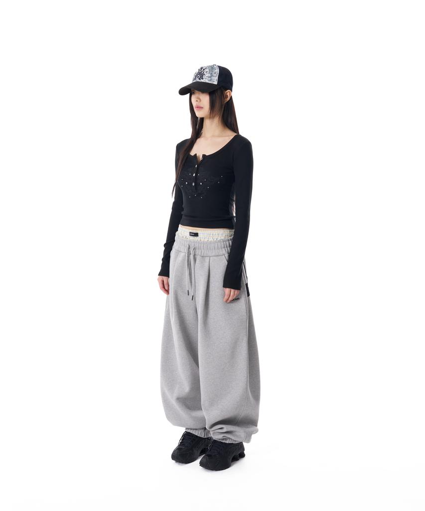 AAKAM Laced Cros2 Patch Sweatpants (Gray)