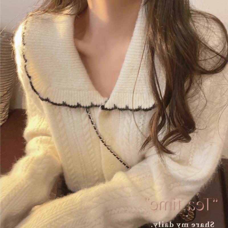 Women's Autumn/Winter Doll Collar Soft Wool Cardigan - Sweet & Loose Academic Style