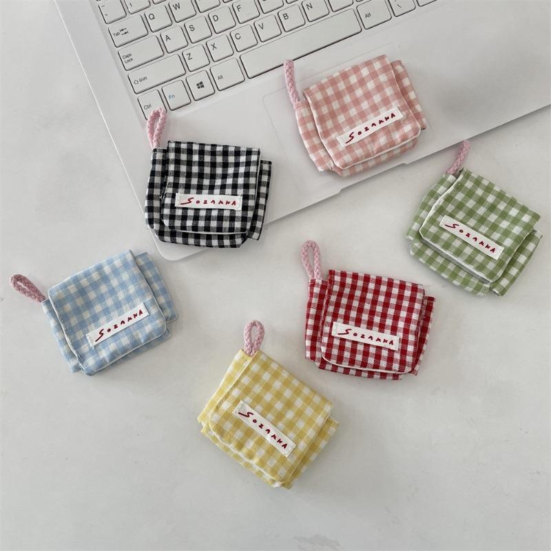 Mini Cute Earphone Protective Cover Earphone Storage Bag Portable Clamshell Soft Shell Bluetooth Earphone Bag