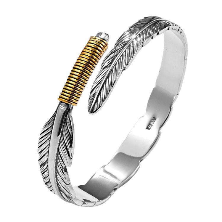 Retro Distressed Feather & Leaf Unisex Bangle – Trendy Women's Accessory