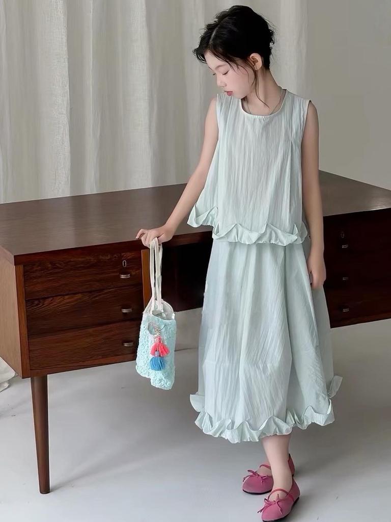 Girls' Summer Fresh Style 2026: Sleeveless Ruffle Top & Bud Skirt Two-Piece Set for Kids