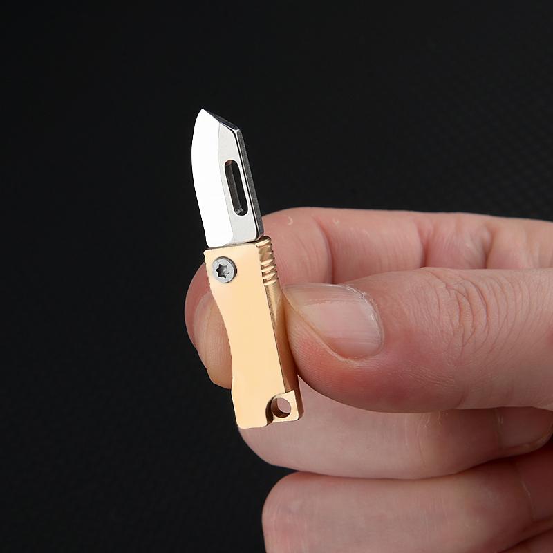 Brass MINI Folding Knife Portable Unboxing Small 7Cr Steel Blade Keychain CS GO Hanging Outdoor Camping EDC Knife