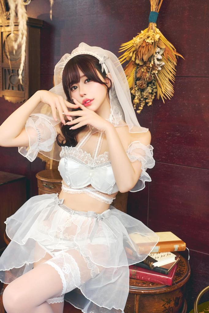 Clearstone Crystal Bride Cosplay Costume for Halloween Women, Silver,