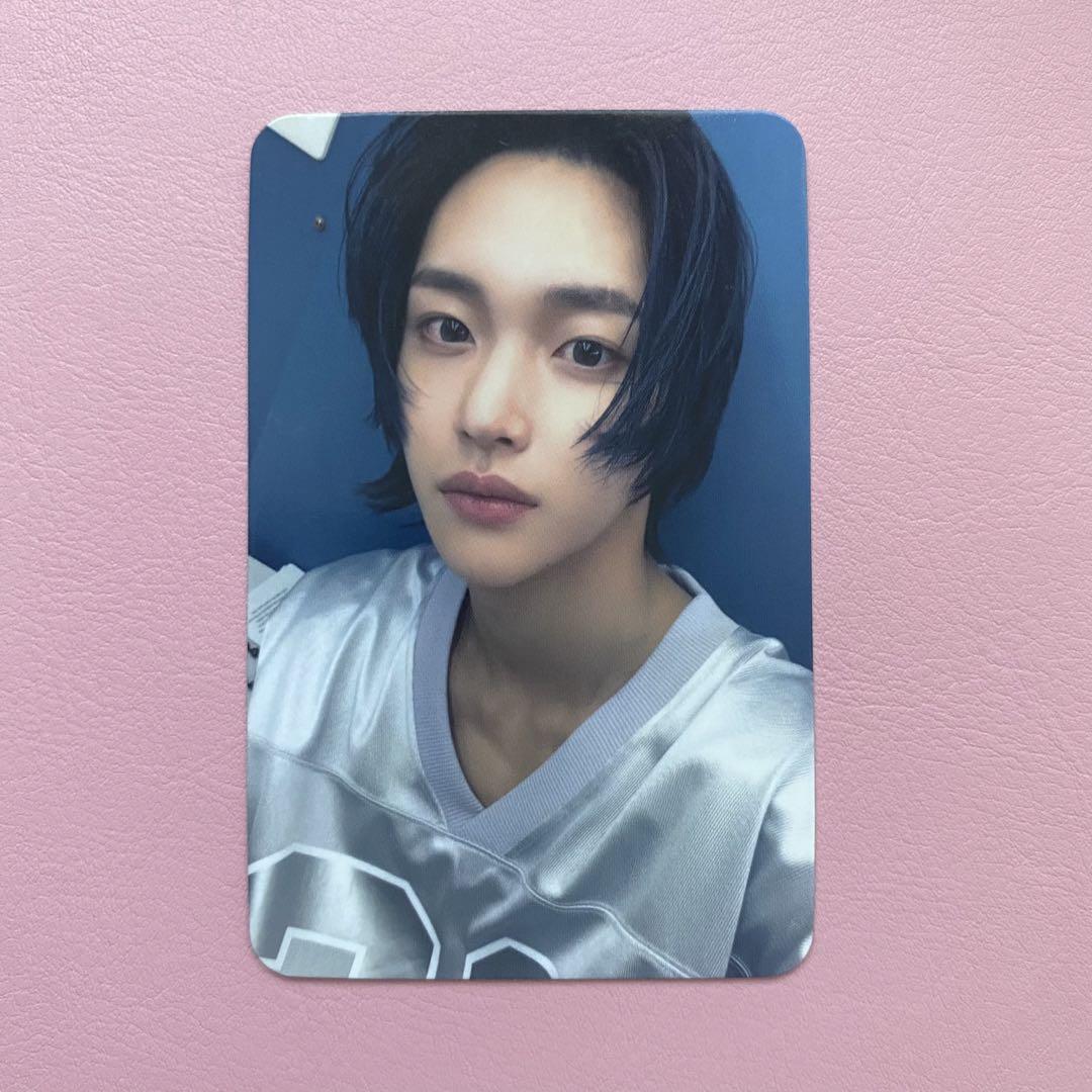 

[USED] RIIZE talk saxy applemusic trading card Won Bin