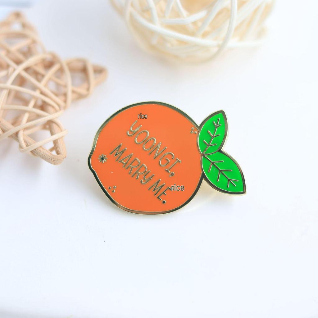 BTS Yoongi 'Marry Me' Fan Badge - Perfect for Backpacks, Hats, Clothing & DIY Accessories
