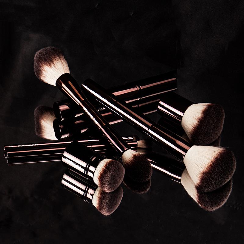 HOURGLASS Complete Makeup Brush Set: Powder, Blush, Foundation, Eyeshadow, Concealer, Lip Brushes.