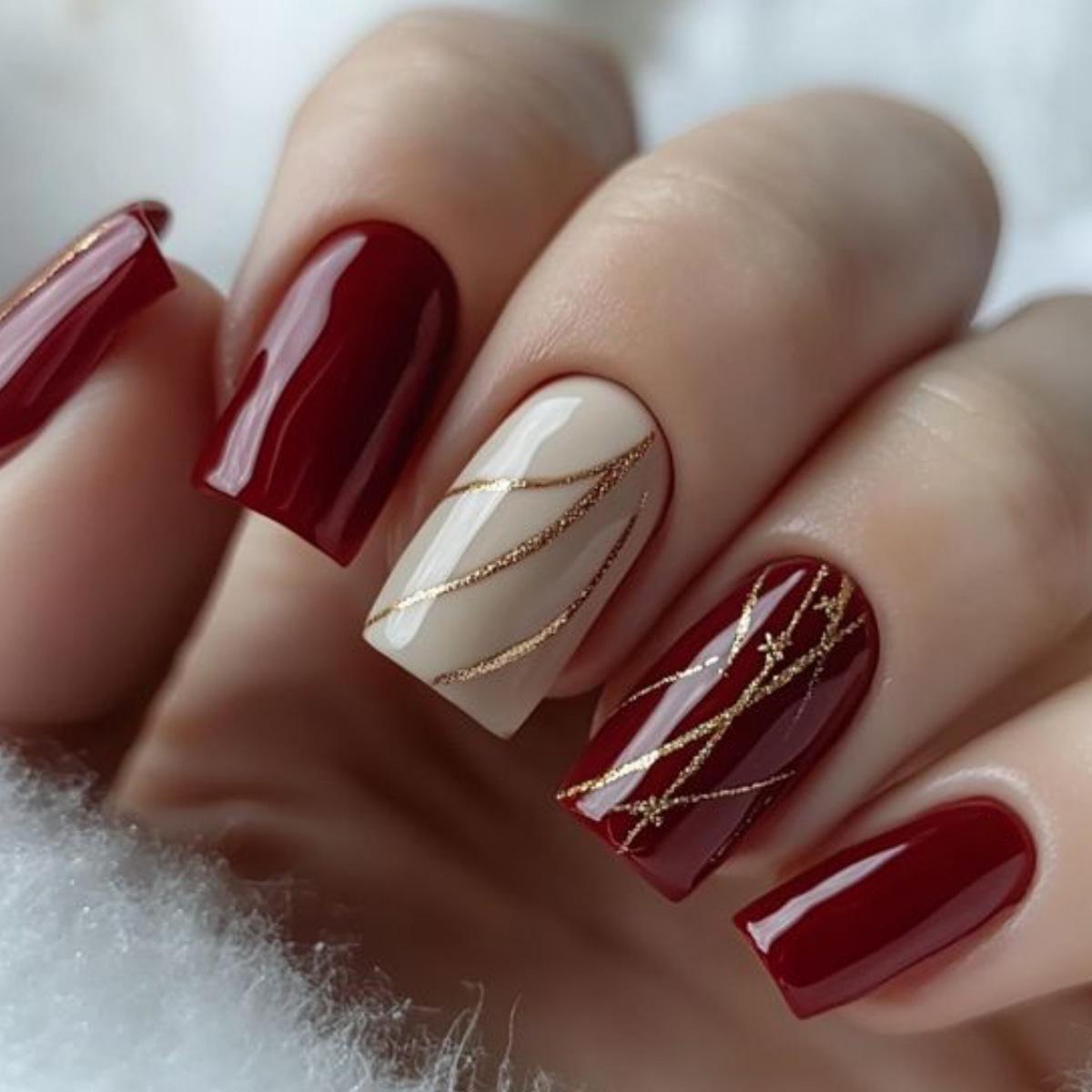 

Square Deep Red Glitter Line Nail Art Stickers - Removable Wearable Nails