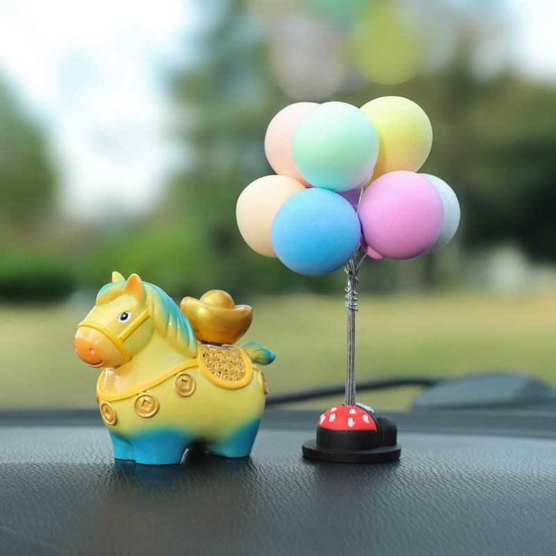 Little Pony Fufu Resin Figurine - Creative Car Console Decoration