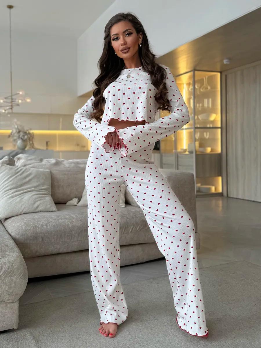 

European & American Women s Spring/Autumn Pajama Set: Bell-Sleeve Printed Top & Rolled Hem Long Pants Medium