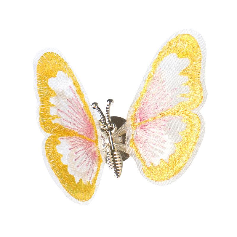 3D motýlek jako ozdoba do auta - Roztomilá samolepicí dekorace interiéru pro dívky