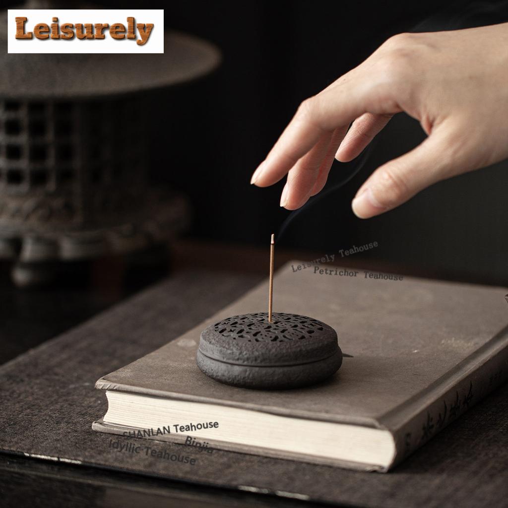 Vintage Wealth-attracting Incense Holder Mist Smoking Steamers Incense Burners Stand for Incense Meditation Censer Bedroom Craft