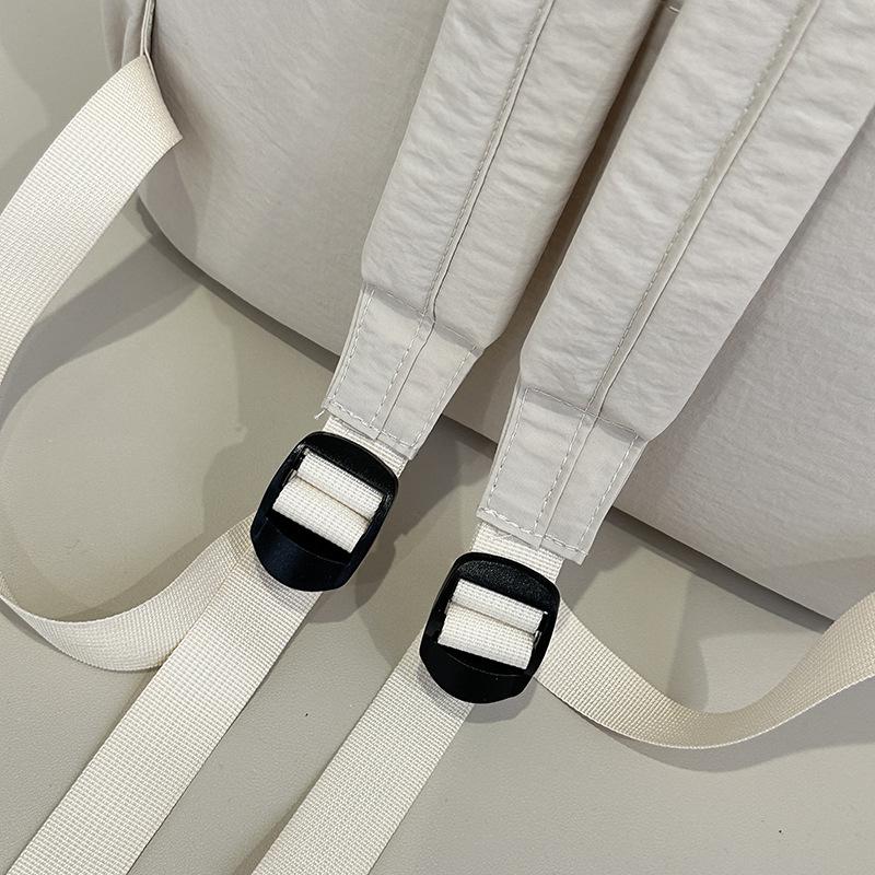 Backpack fashionable waterproof large capacity, college students outdoor leisure school bag student backpack popular