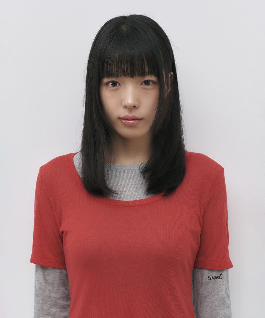 Seul See-Through Layered Embroidered Long Sleeve T-Shirt_Red