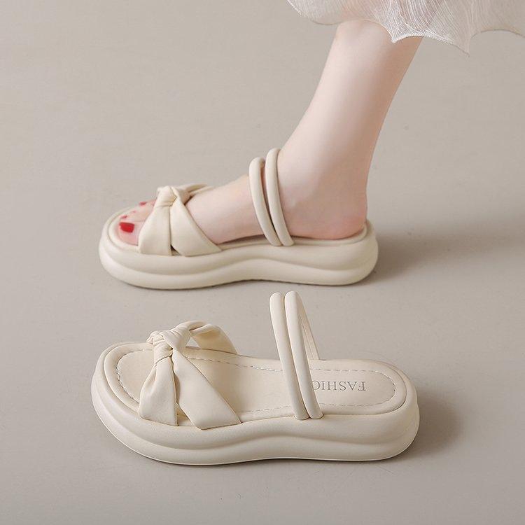 

Two wear beautiful platform sandals women s summer 2025 new outer wear high-end seaside beach fairy cool slippers 40