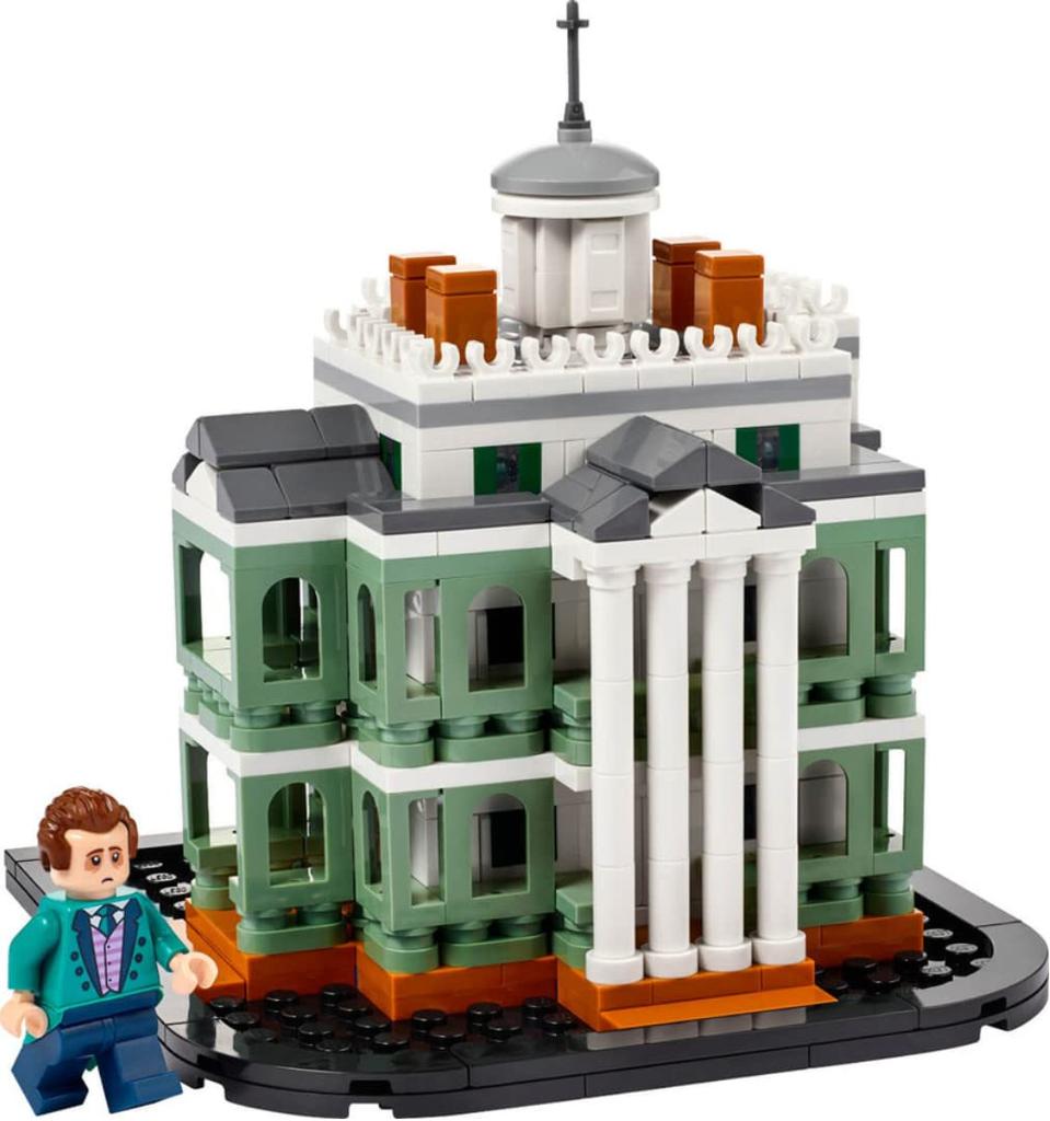 LEGO Disney Mini Haunted Mansion 40521 Ages 12 and up