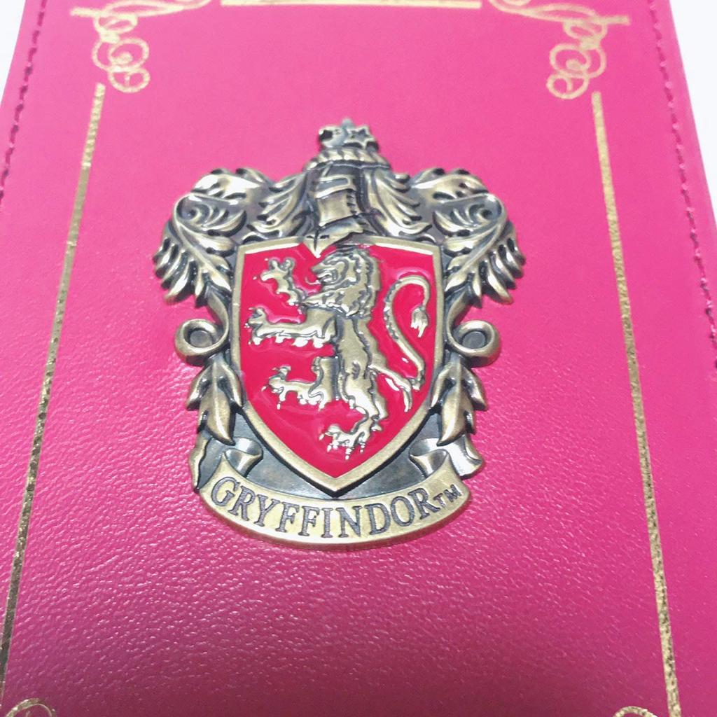 Hogwarts Gryffindor Emblem Pass Case, Harry Potter, USJ Exclusive, Official Merchandise, Universal Studios