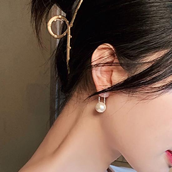 1 Paar Piercing helle Farbe Frauen Ohrringe einfache Faux Perle Anhänger