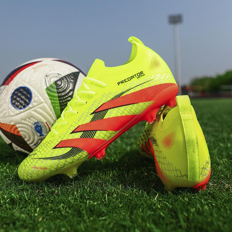 Large size high-top football shoes outdoor long nails broken nails football sports artificial grass TF anti-skid training shoes